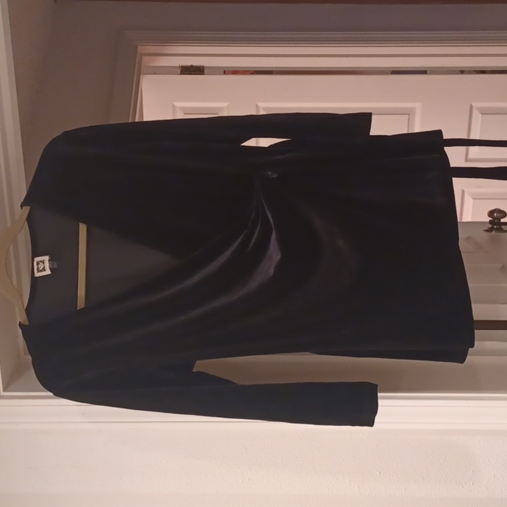 Anne Klein Faux Wrap BLACK Velvet TOP